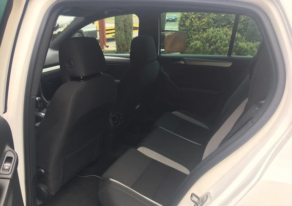 Volkswagen Golf cena 59999 przebieg: 198000, rok produkcji 2012 z Zdzieszowice małe 29